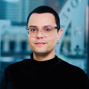 Dr. E. Alves Vieira, plenary speaker